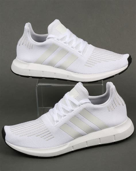 adidas schuhe swift run sneakers low weiß|adidas originals swift run.